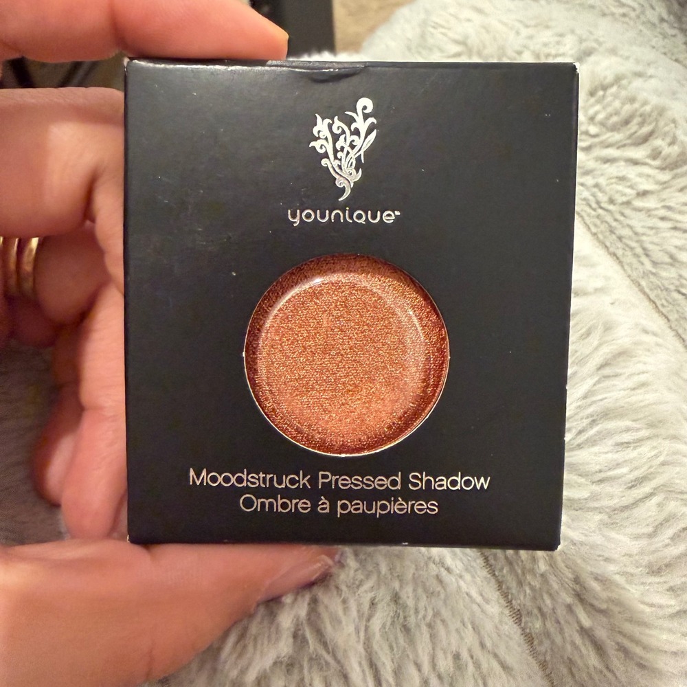 Younique Moodstruck Pressed Shadow Manipulative Metallic Copper Orange 1.8g NEW